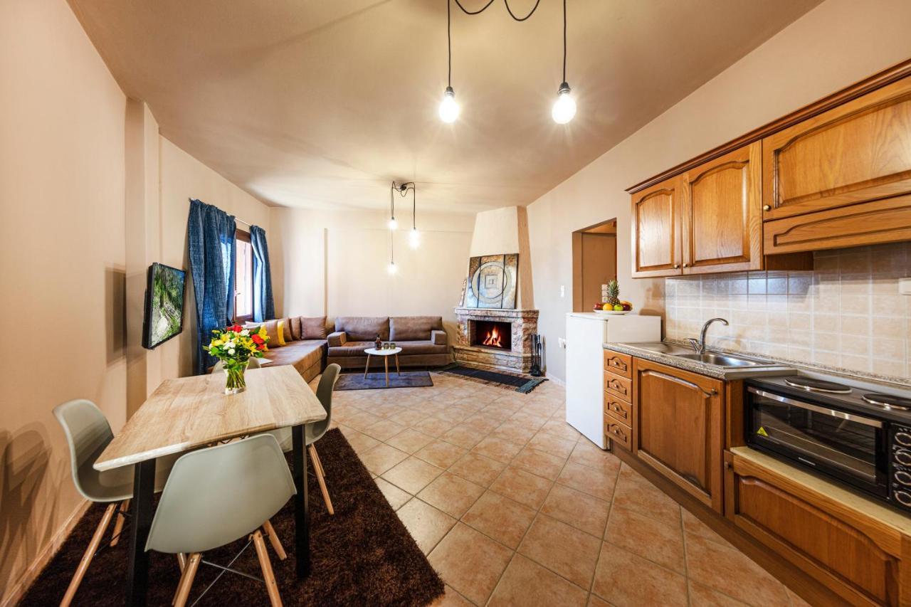 Deluxe Apartments By White Hills Arachova Exteriör bild