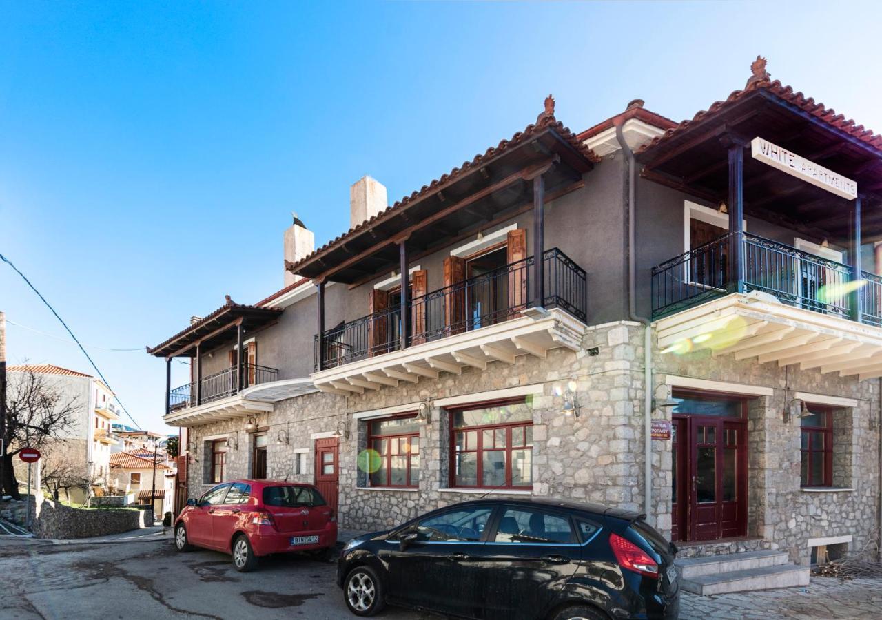 Deluxe Apartments By White Hills Arachova Exteriör bild